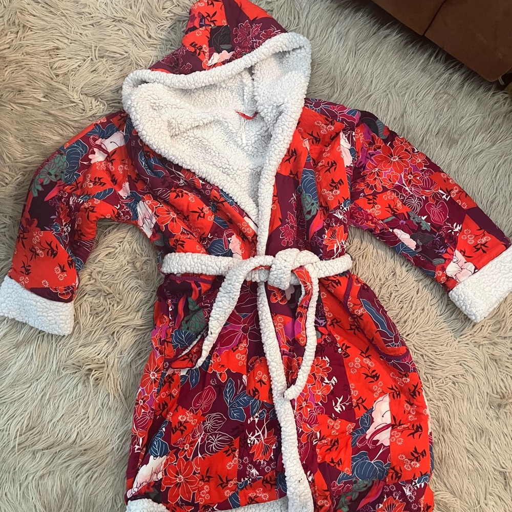 ANTHROPOLOGIE Sherpa Hooded Robe